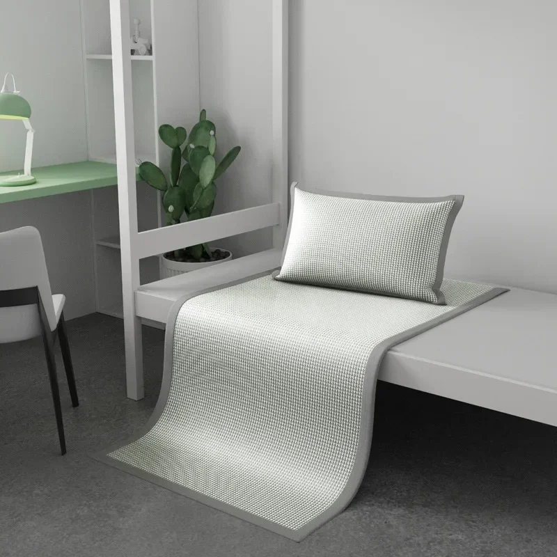 Jacquard Ice Silk Sleeping Mat – Satin Pillowcase Silk Bewertung und Preis