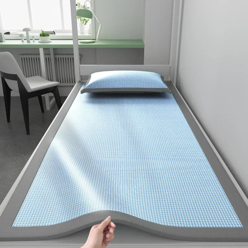Jacquard Ice Silk Sleeping Mat – Satin Pillowcase Silk Bewertung und Preis